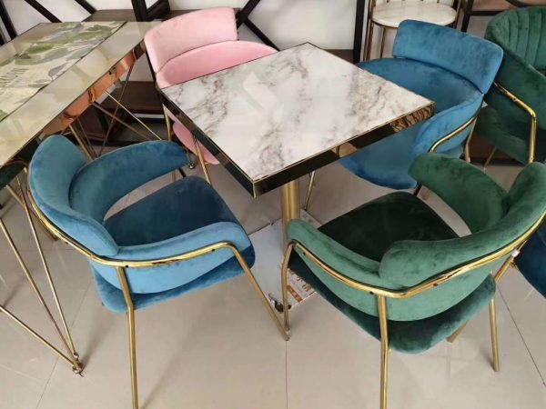 FURNITURE ITEM CHAIR